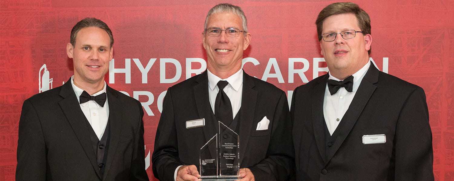 Advisian Digital accepts Best Process Controls, Automation Technology Award at the 2019 HP Awards