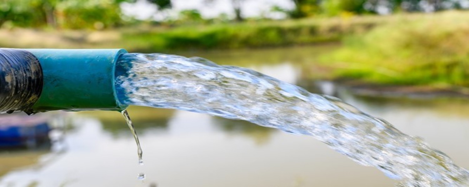 water flowing from pipe